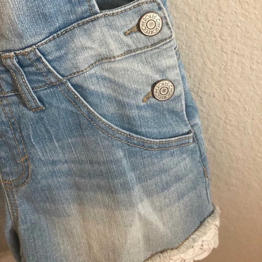 Cherokee Lace Trim Stretch Denim Overall Shorts​​​​​​​​​